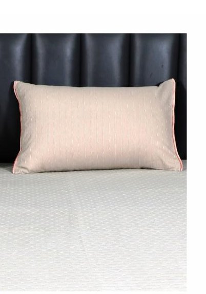 1 Bedsheet, 2 Pillow Covers photo 2